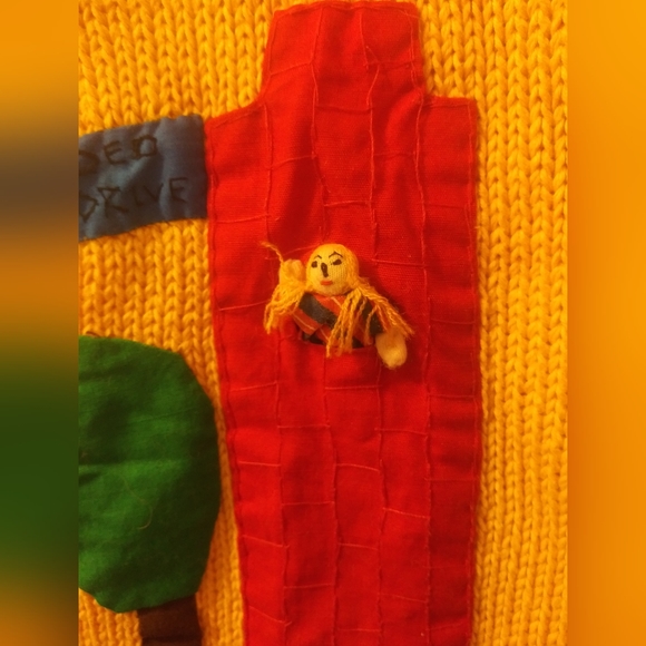 Raquel Collection Vintage Sweater Women Small Yellow Rodeo Drive 3D Patchwork - Picture 9 of 10